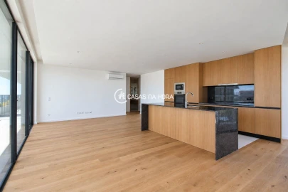 Apartamento T2 para Arrendamento em Canidelo