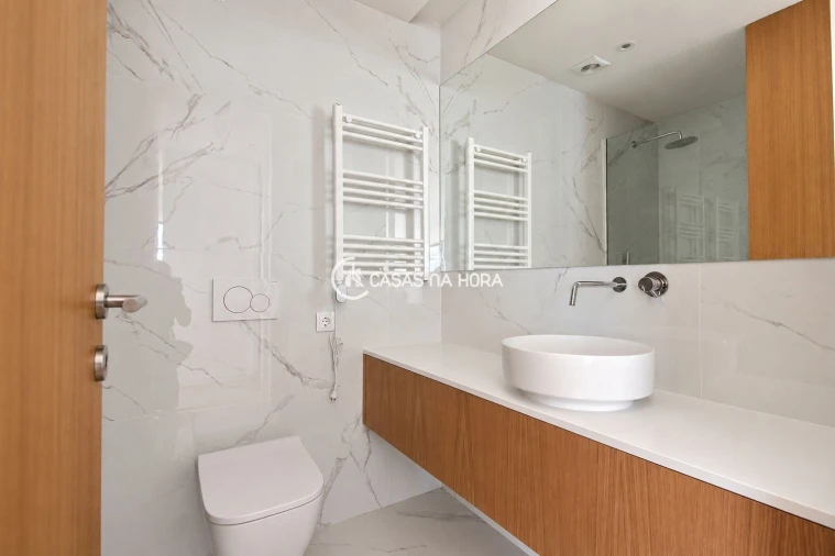 Apartamento T2 para Arrendamento em Canidelo Foto 16