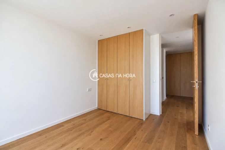 Apartamento T2 para Arrendamento em Canidelo Foto 18
