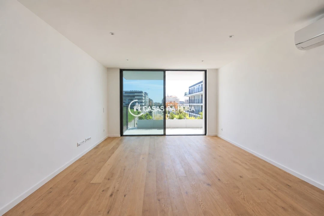 Apartamento T2 para Arrendamento em Canidelo Foto 7