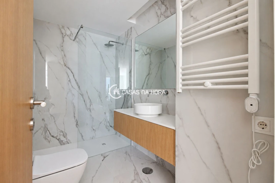 Apartamento T2 para Arrendamento em Canidelo Foto 17