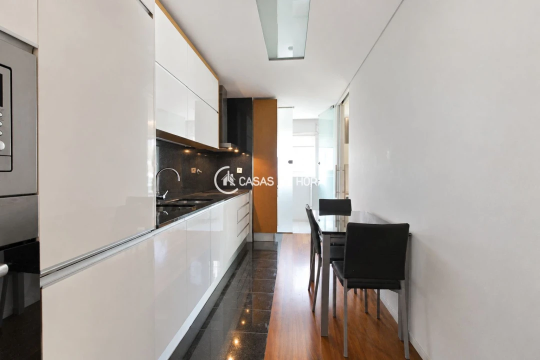 Apartamento T2 para Arrendamento em Campanhã Foto 13