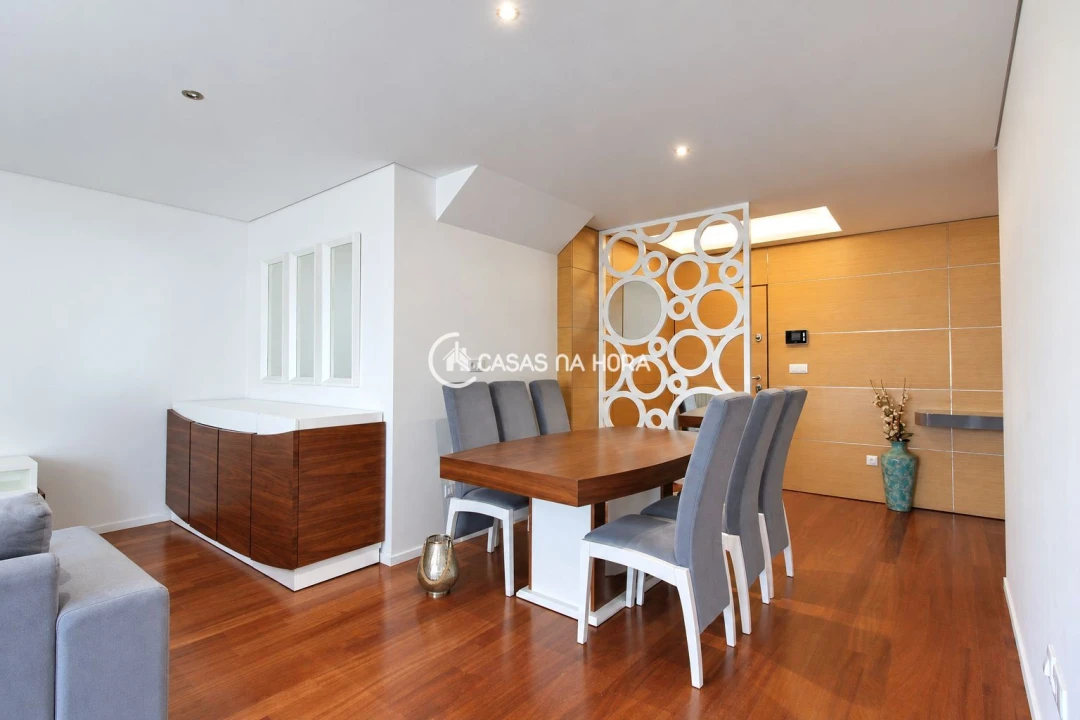 Apartamento T2 para Arrendamento em Campanhã Foto 28