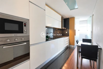 Apartamento T2 para Arrendamento em Campanhã