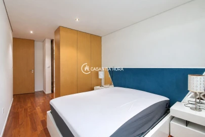Apartamento T2 para Arrendamento em Campanhã