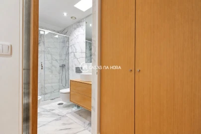 Apartamento T2 para Arrendamento em Campanhã