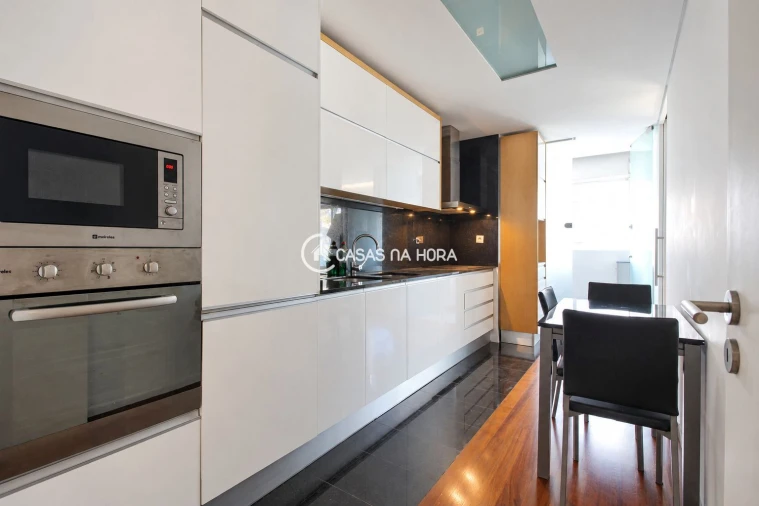 Apartamento T2 para Arrendamento em Campanhã Foto 26