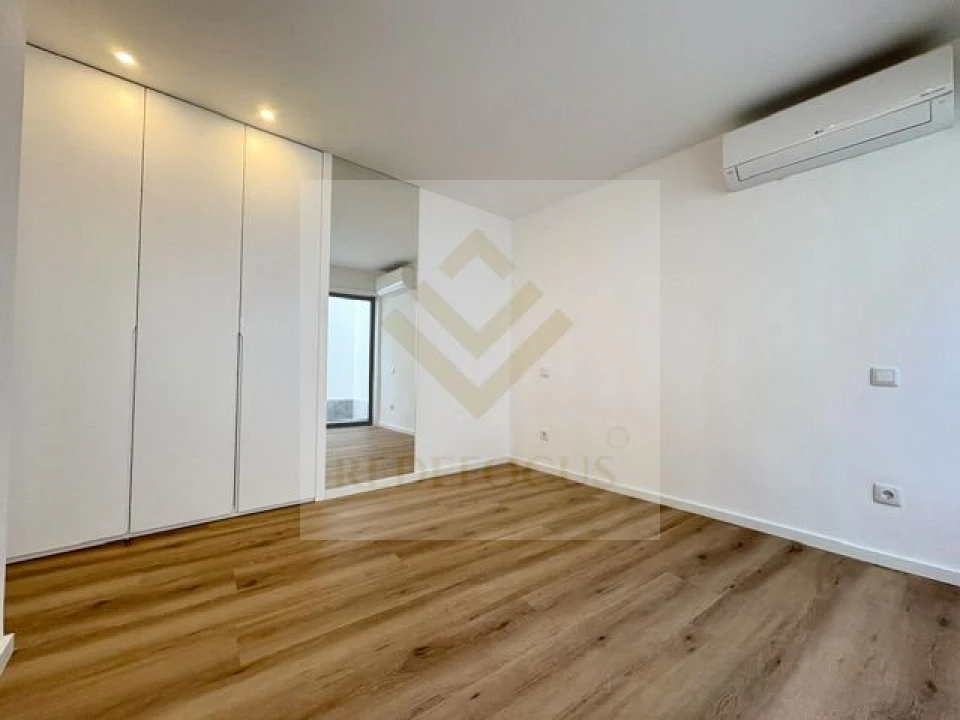 Apartamento T1 para Venda em Merelim (São Paio), Panoias e Parada de Tibães Foto 11