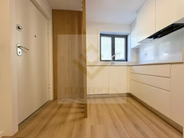 Apartamento T1 para Venda em Merelim (São Paio), Panoias e Parada de Tibães