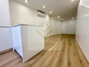 Apartamento T1 para Venda em Merelim (São Paio), Panoias e Parada de Tibães