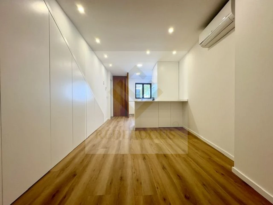 Apartamento T1 para Venda em Merelim (São Paio), Panoias e Parada de Tibães Foto 8