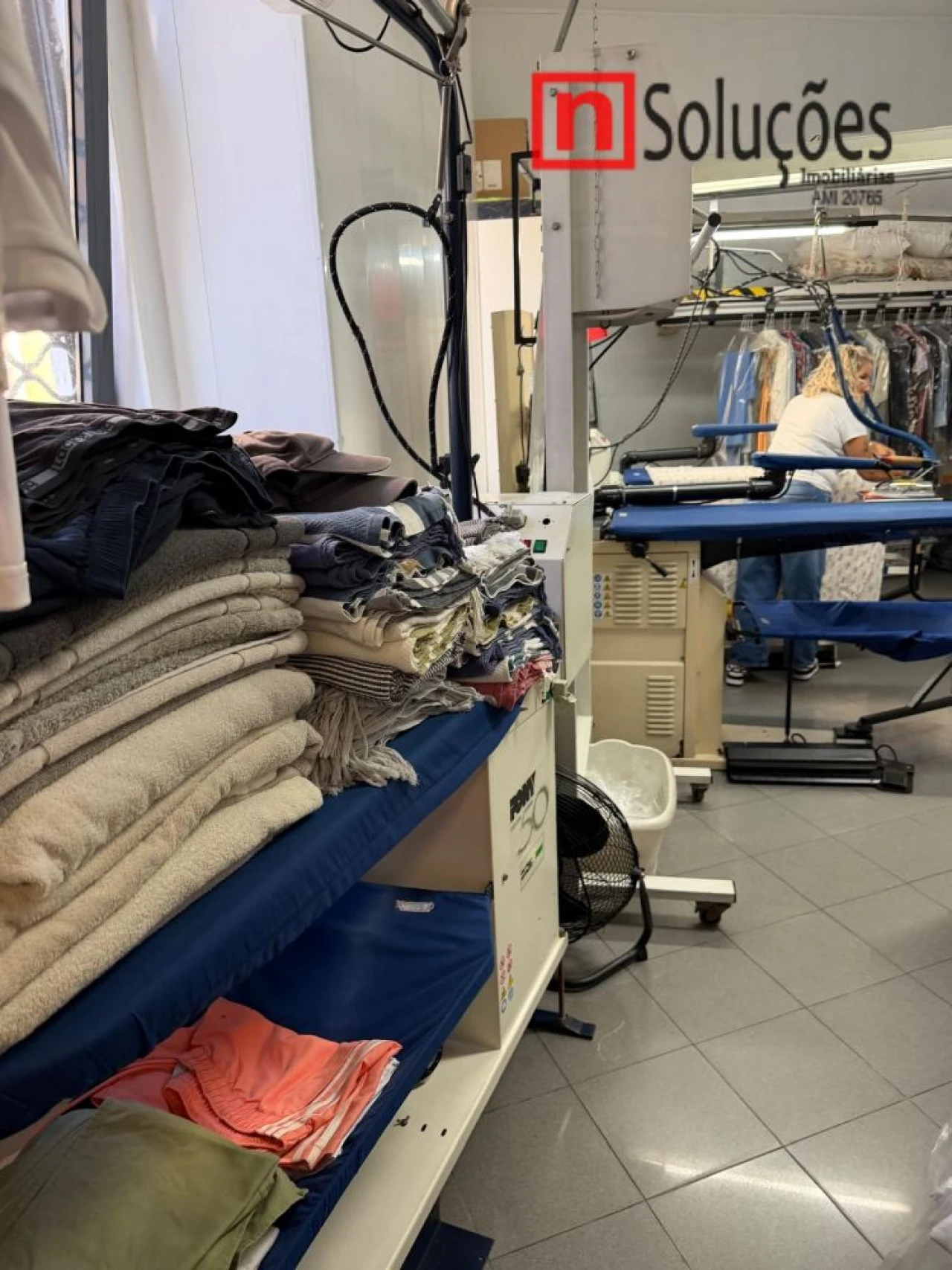 Loja para Venda em Póvoa de Santa Iria e Forte da Casa Foto 29