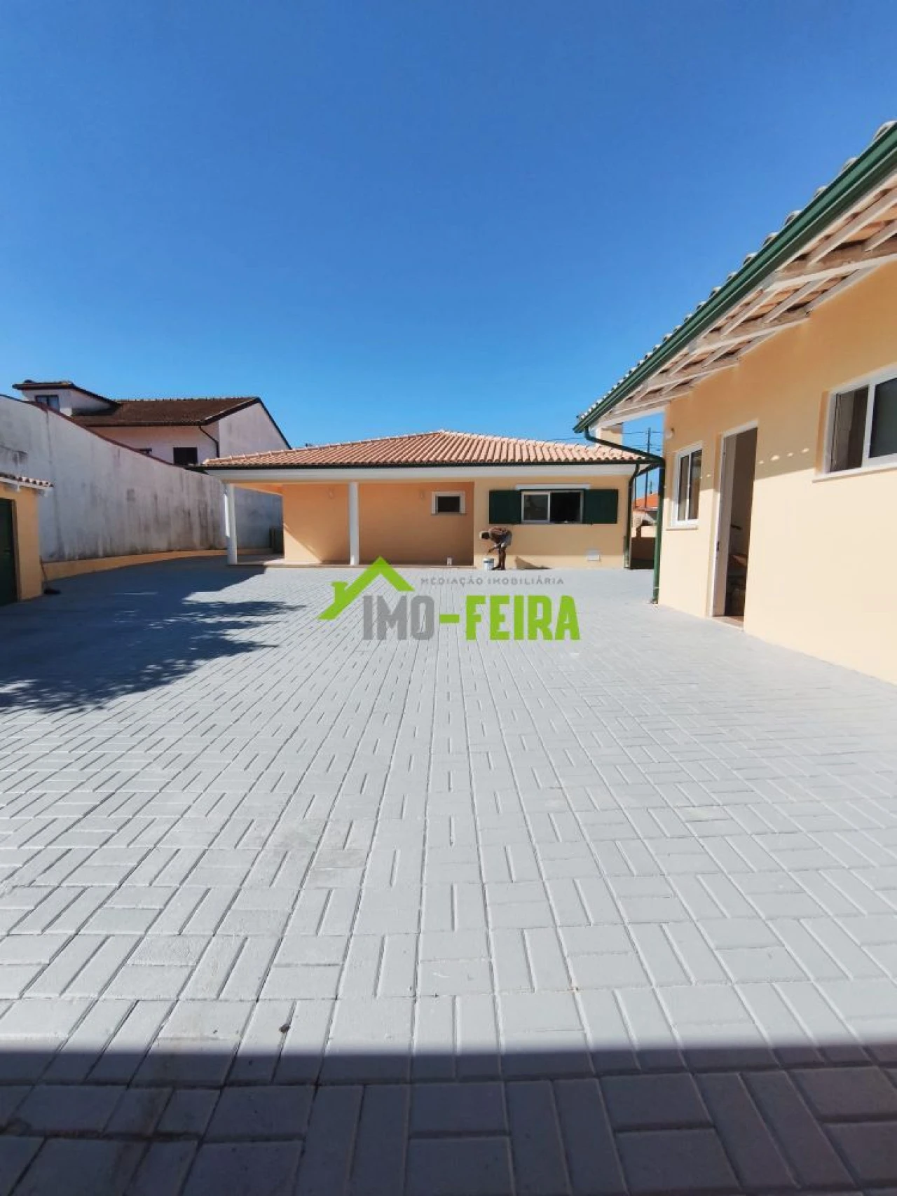 Moradia T3 para Venda em Oliveira do Bairro Foto 21