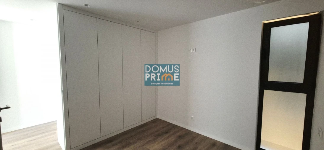 Apartamento T1 para Venda em São Vitor (Braga) Foto 5