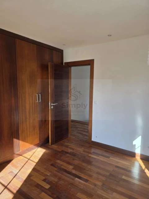 Moradia T4 para Venda em Alcabideche