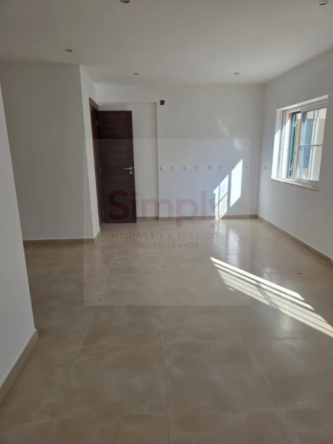 Moradia T4 para Venda em Alcabideche