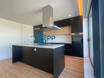 Apartamento T2 para Venda em Mafamude e Vilar do Paraíso