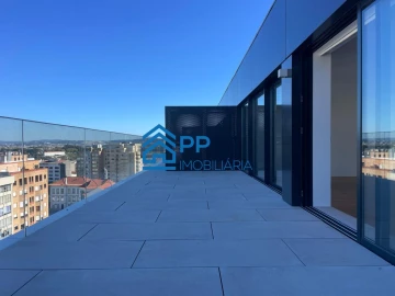 Apartamento T2 para Venda em Mafamude e Vilar do Paraíso