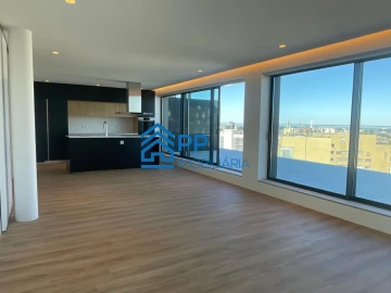 Apartamento T2 para Venda em Mafamude e Vilar do Paraíso