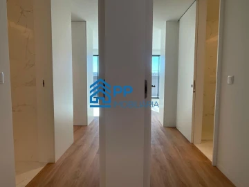 Apartamento T2 para Venda em Mafamude e Vilar do Paraíso
