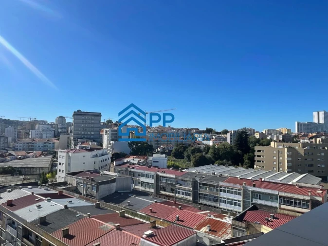 Apartamento T2 para Venda em Mafamude e Vilar do Paraíso Foto 44