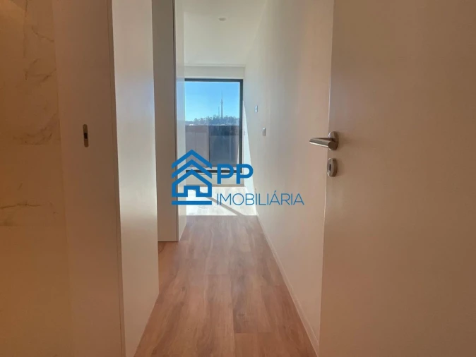 Apartamento T2 para Venda em Mafamude e Vilar do Paraíso Foto 18