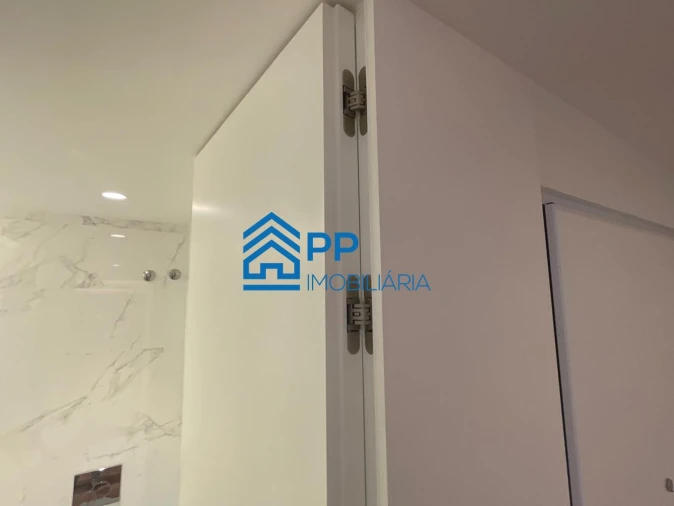 Apartamento T2 para Venda em Mafamude e Vilar do Paraíso Foto 33