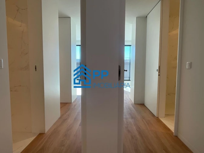 Apartamento T2 para Venda em Mafamude e Vilar do Paraíso Foto 19