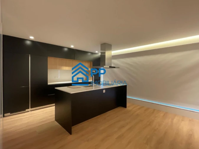 Apartamento T2 para Venda em Mafamude e Vilar do Paraíso Foto 12