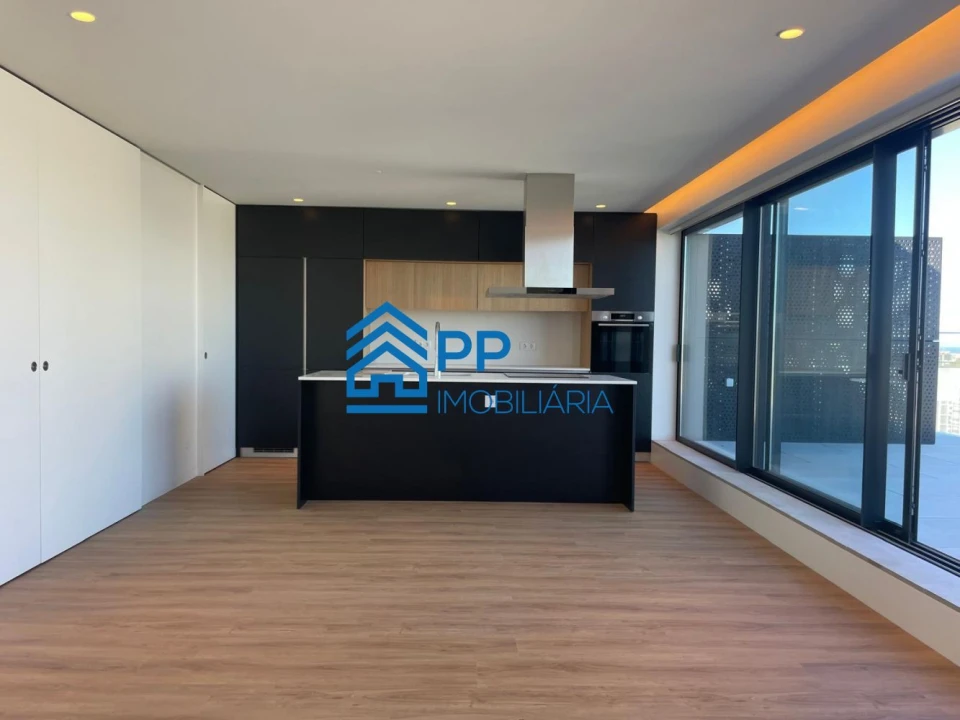 Apartamento T2 para Venda em Mafamude e Vilar do Paraíso Foto 10