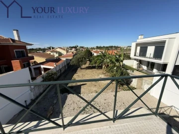 Moradia T4 para Venda em Alcabideche