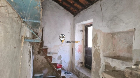 Moradia T1 para Venda em Aldeia do Bispo, Águas e Aldeia de João Pires
