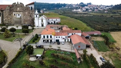 Quinta T10 para Venda em Macieira da Lixa e Caramos