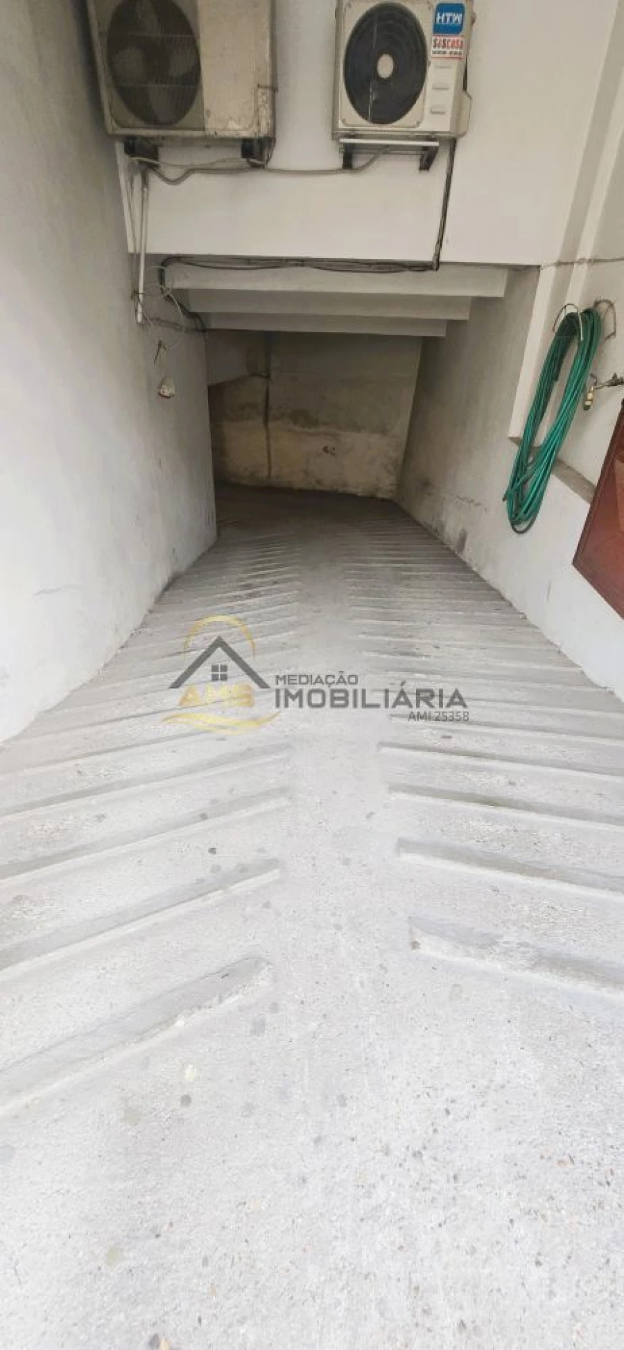 Garagem para Venda em Fafe Foto 4