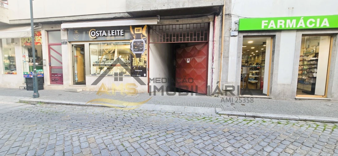 Garagem para Venda em Fafe Foto 3