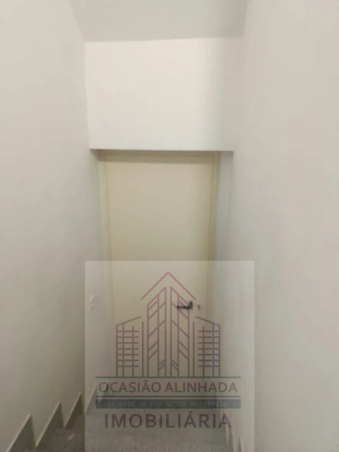 Moradia T7 para Venda em São João de Lourosa