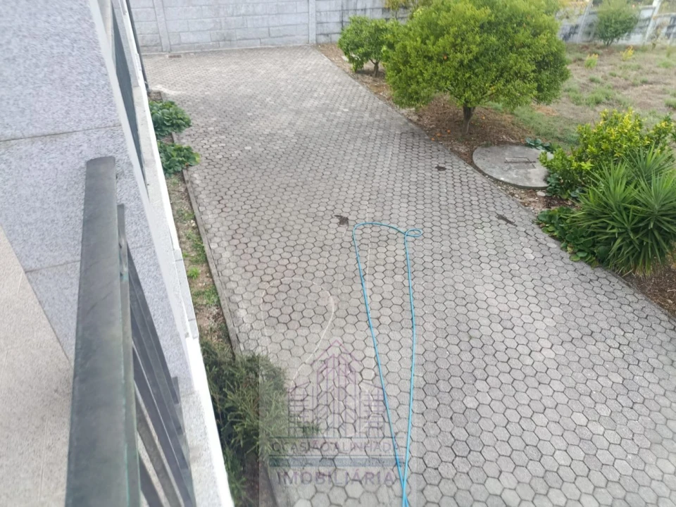 Moradia T7 para Venda em São João de Lourosa Foto 57