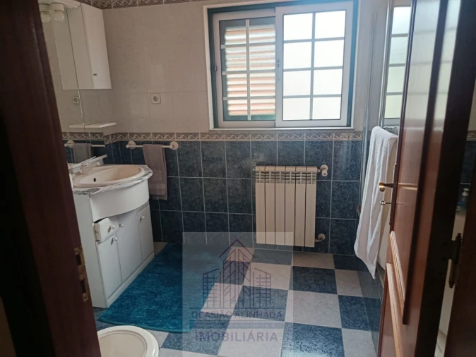 Moradia T7 para Venda em São João de Lourosa Foto 23