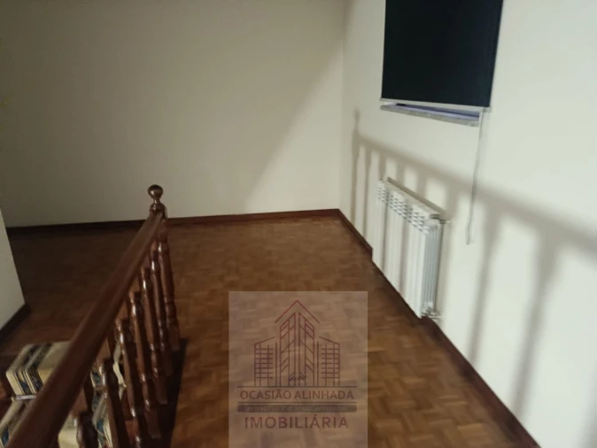Moradia T7 para Venda em São João de Lourosa Foto 40