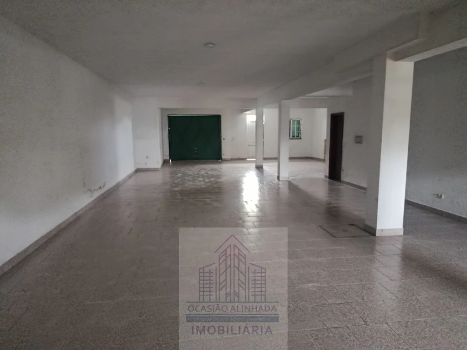Moradia T7 para Venda em São João de Lourosa Foto 49