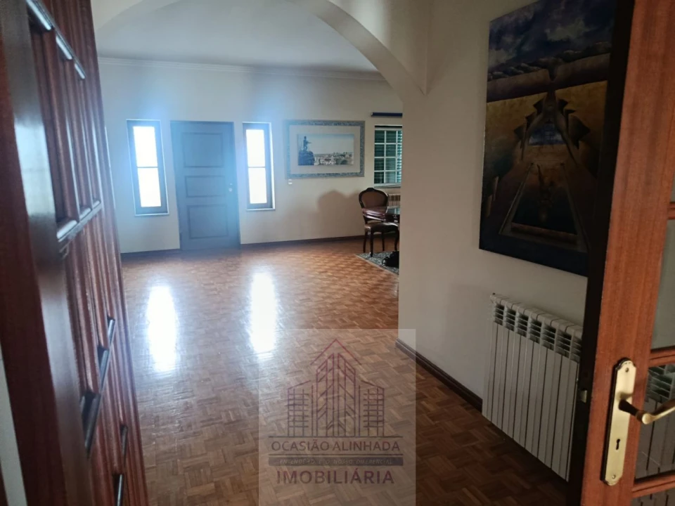 Moradia T7 para Venda em São João de Lourosa Foto 6