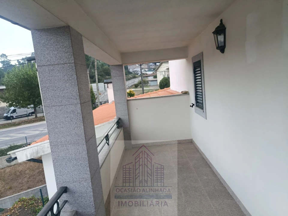 Moradia T7 para Venda em São João de Lourosa Foto 34