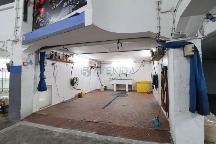 Loja para Arrendamento em Alto do Seixalinho, Santo André e Verderena Foto 9