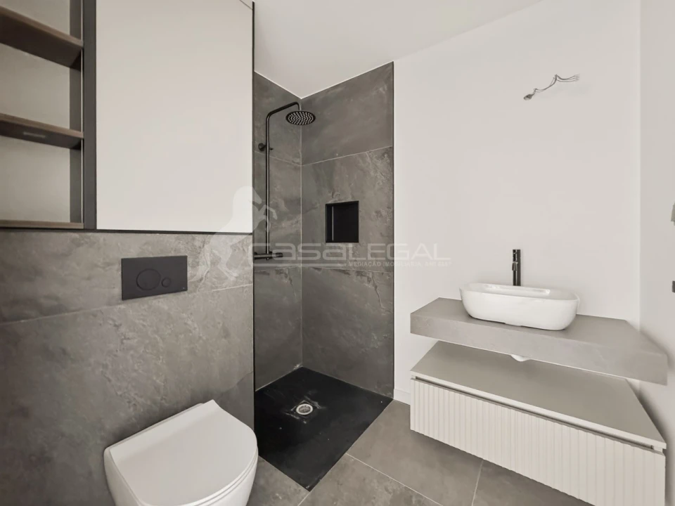 Apartamento T2 para Venda em Santo Antonio Foto 10
