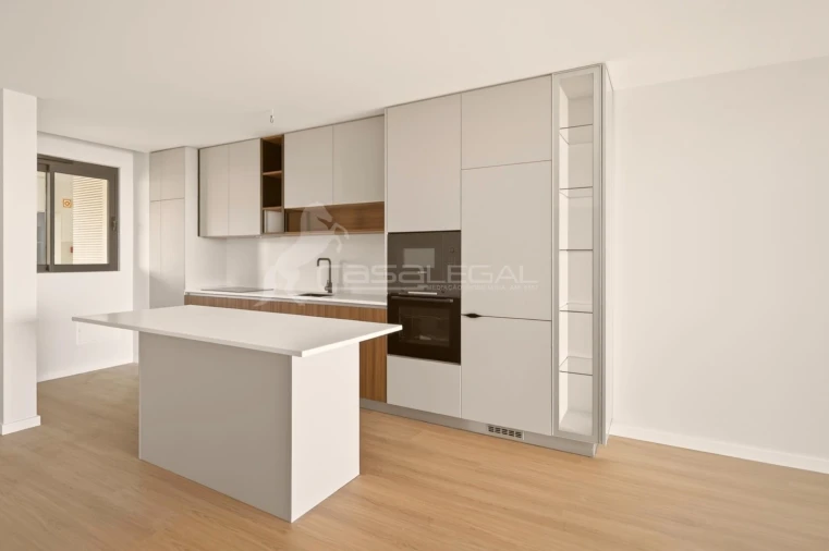 Apartamento T2 para Venda em Santo Antonio Foto 4