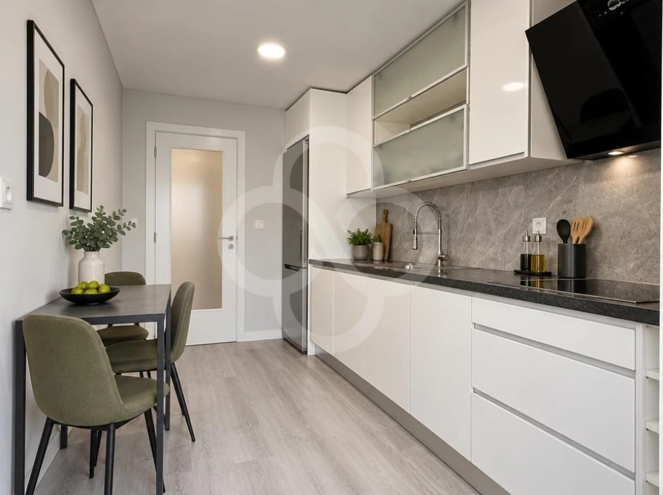 Apartamento T1 para Venda em Benfica Foto 1