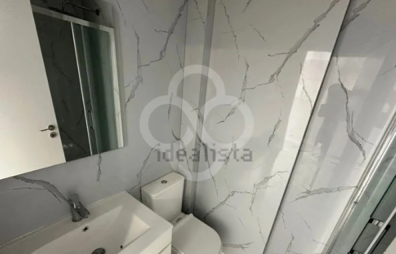 Apartamento T1 para Venda em Benfica Foto 7