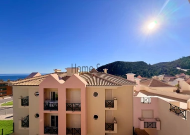 Apartamento T2 para Venda em Sesimbra (Santiago)