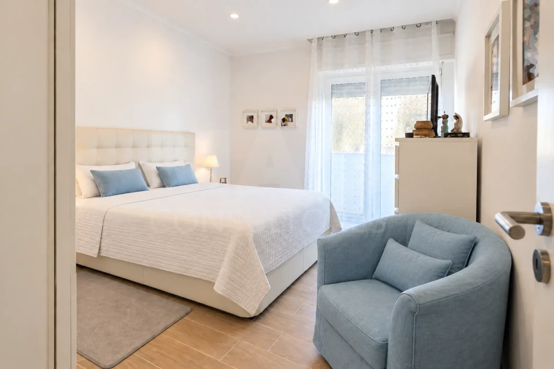 Apartamento T3 para Venda em Alverca do Ribatejo e Sobralinho Foto 2