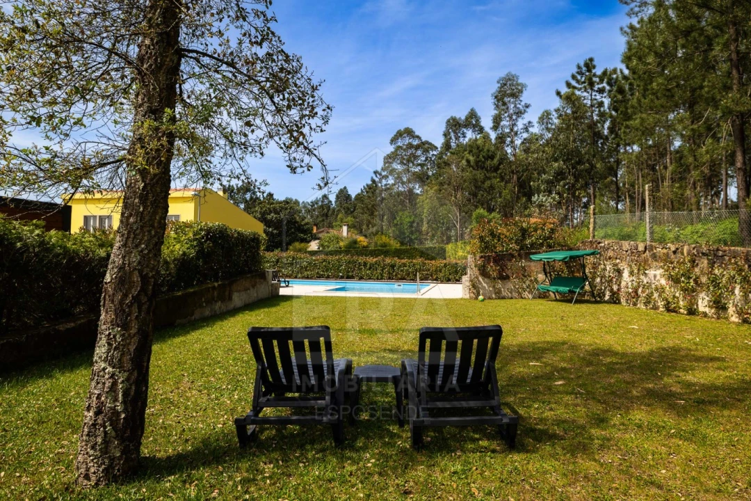 Moradia T3 para Venda em Vila Cova e Feitos Foto 39